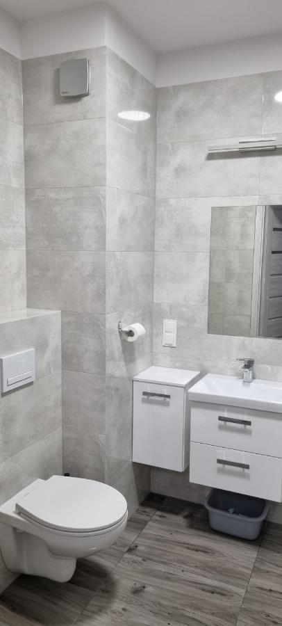 Apartament Unibal ชเตชชีแนค ภายนอก รูปภาพ