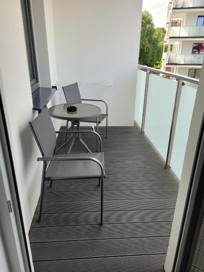 Apartament Unibal ชเตชชีแนค ภายนอก รูปภาพ